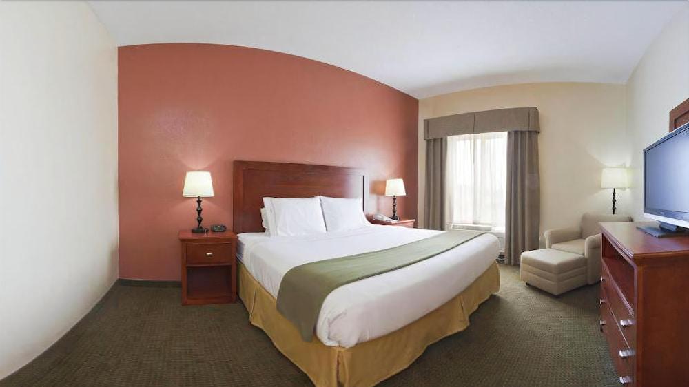 Holiday Inn Express Hotel & Suites Bedford By Ihg Luaran gambar