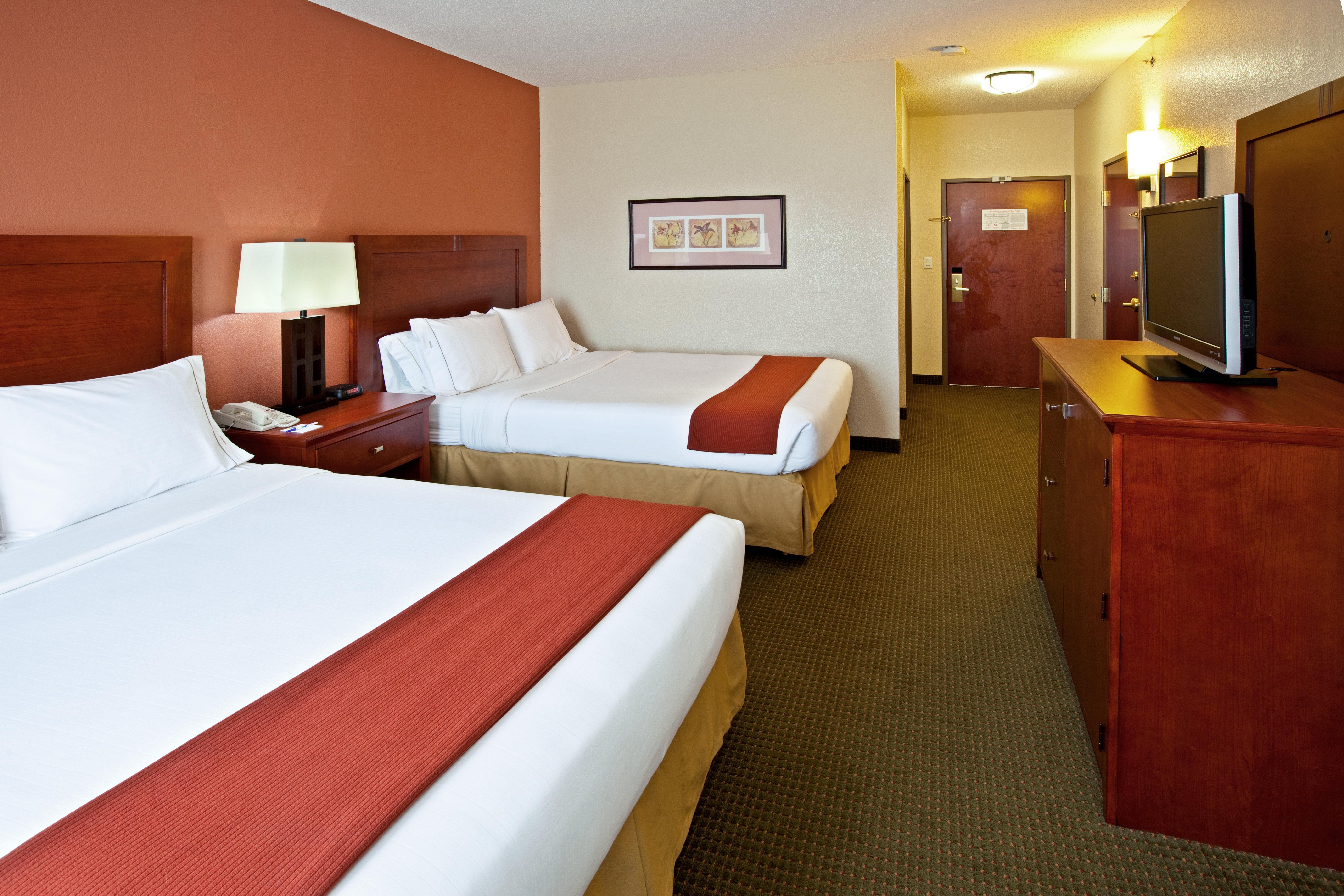 Holiday Inn Express Hotel & Suites Bedford By Ihg Luaran gambar