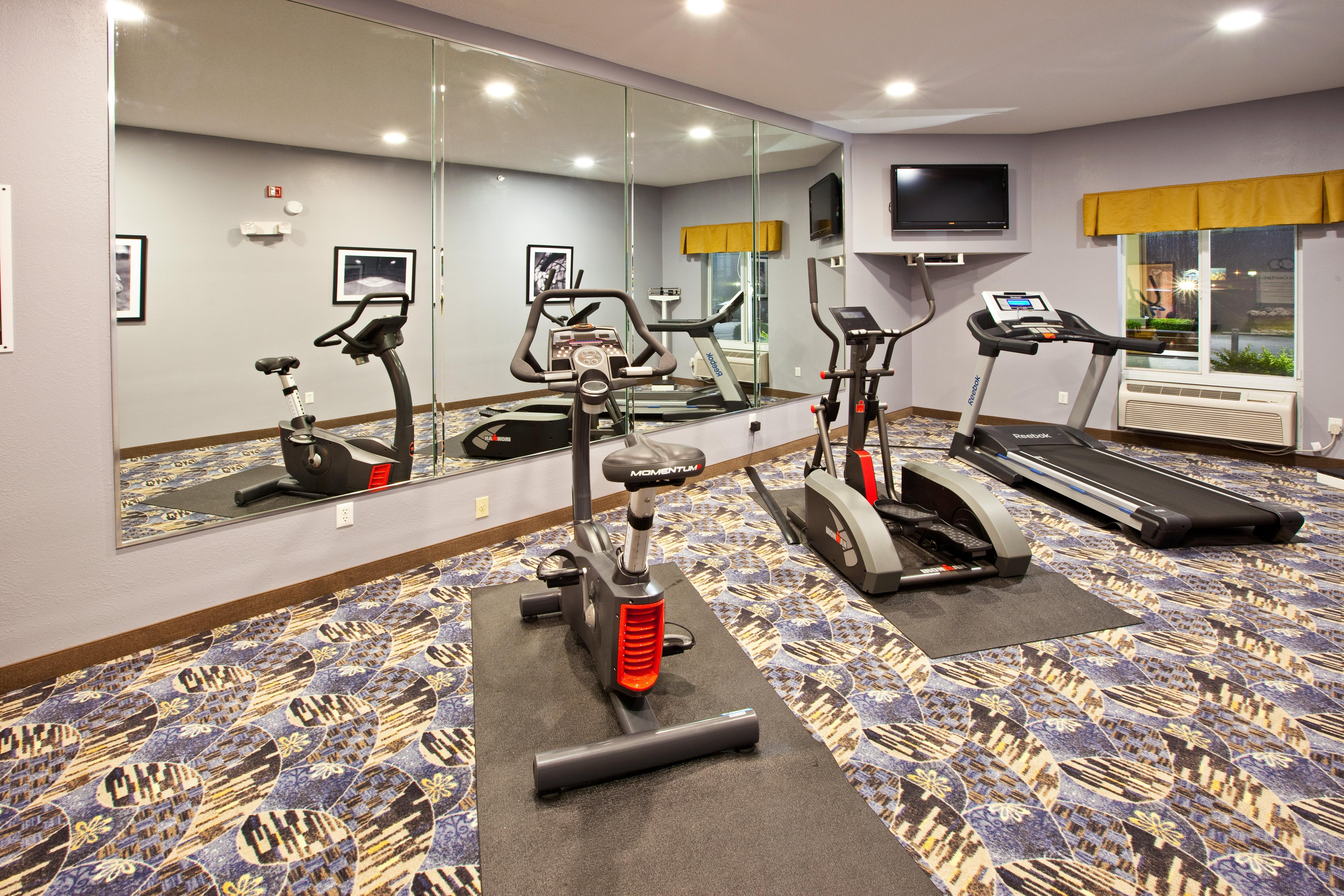 Holiday Inn Express Hotel & Suites Bedford By Ihg Luaran gambar